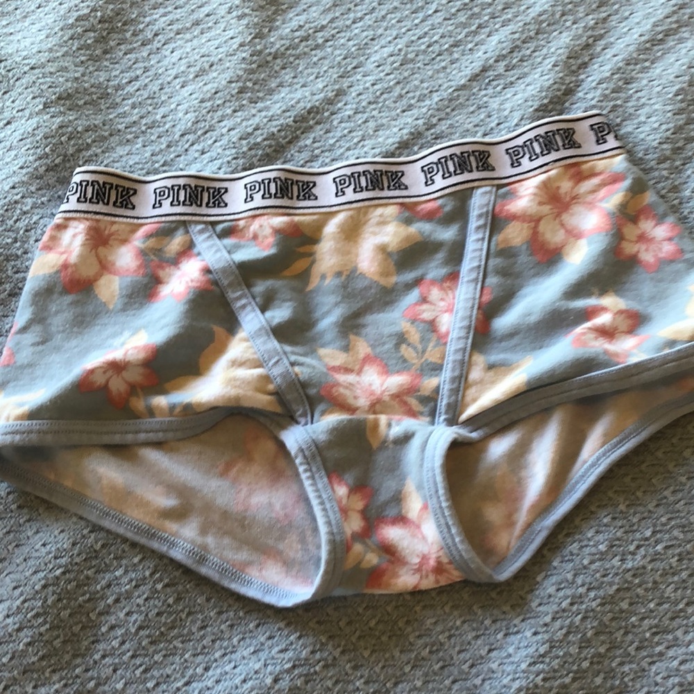 never worn PINK size XS boyshort panties